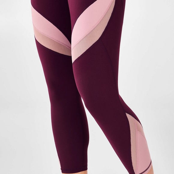 Fabletics Define High-waisted Capri Burgundy/ Vintage - Picture 10 of 11